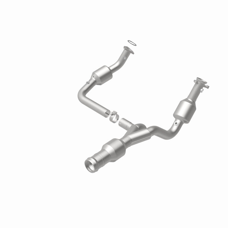 11-14 Escalade 6.2 Underbody Direct-Fit Catalytic Converter 52616 Magnaflow