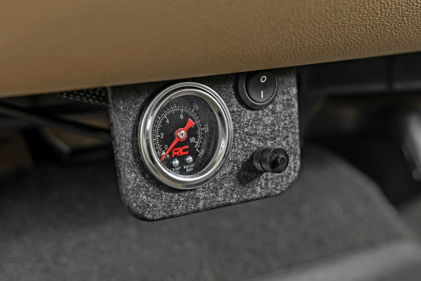 Onboard Air Bag Compressor Kit w/Gauge 10100