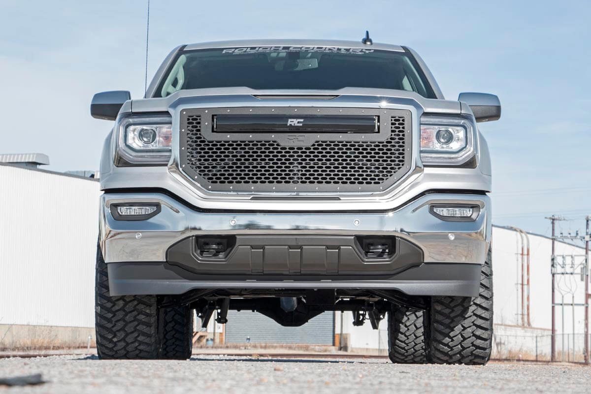 Fits Chevy/GMC 1500 (14-18 & Classic) 3.5" Lift Kit Cast Steel LCA FR N3 12432