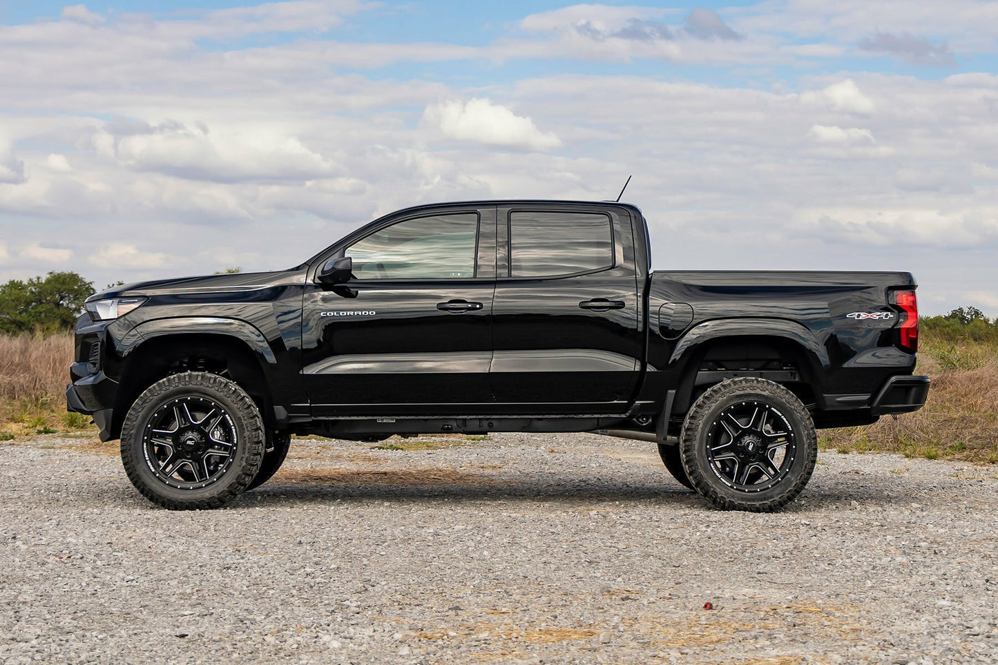 Fits Chevy/GMC Canyon/Colorado 4WD (2023-2024) 4 Inch Lift Kit; N3 Shocks; 13230