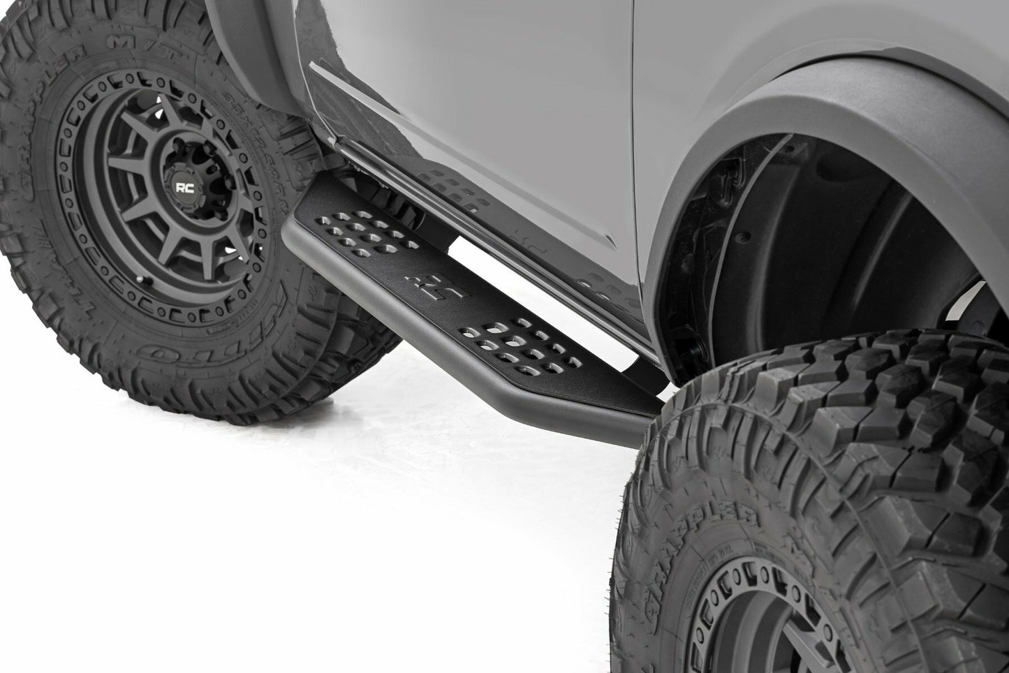 Fits Ford Bronco (21-24) OV2 Running Boards; Side Step Bars; 2-Door; 14004