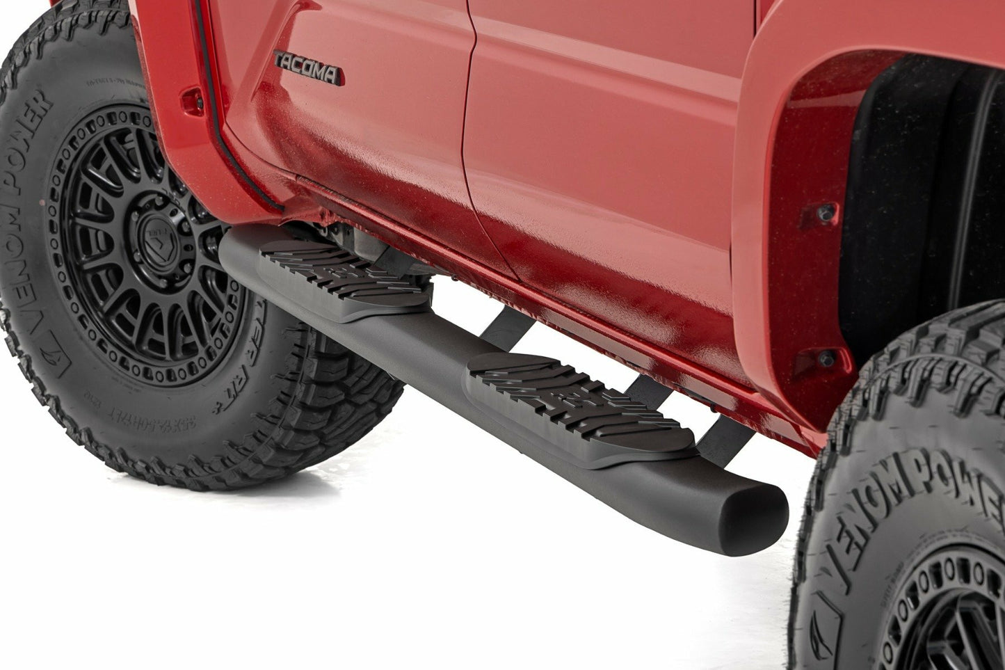 Fits Toyota Tacoma 2WD/4WD (2024) Oval Nerf Step; Double Cab; Black; 21017