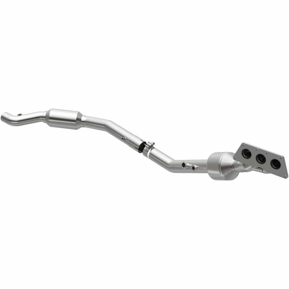 2012-2015 EPA Compliant Manifold Catalytic Converter 22-068 Magnaflow - Catalytic Converters Car Part People