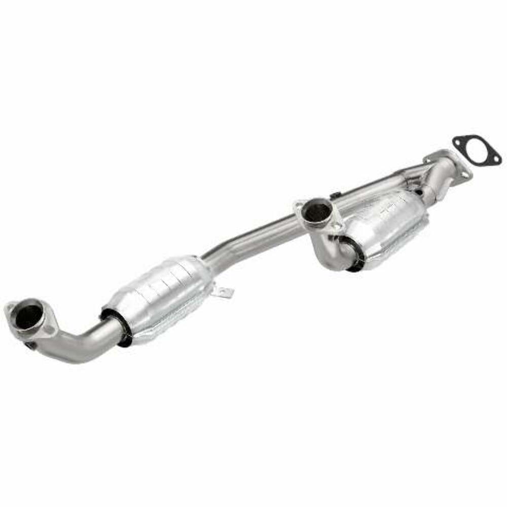 1995-1997 Ford Windstar Direct-Fit Catalytic Converter 23353 Magnaflow - Catalytic Converters Car Part People
