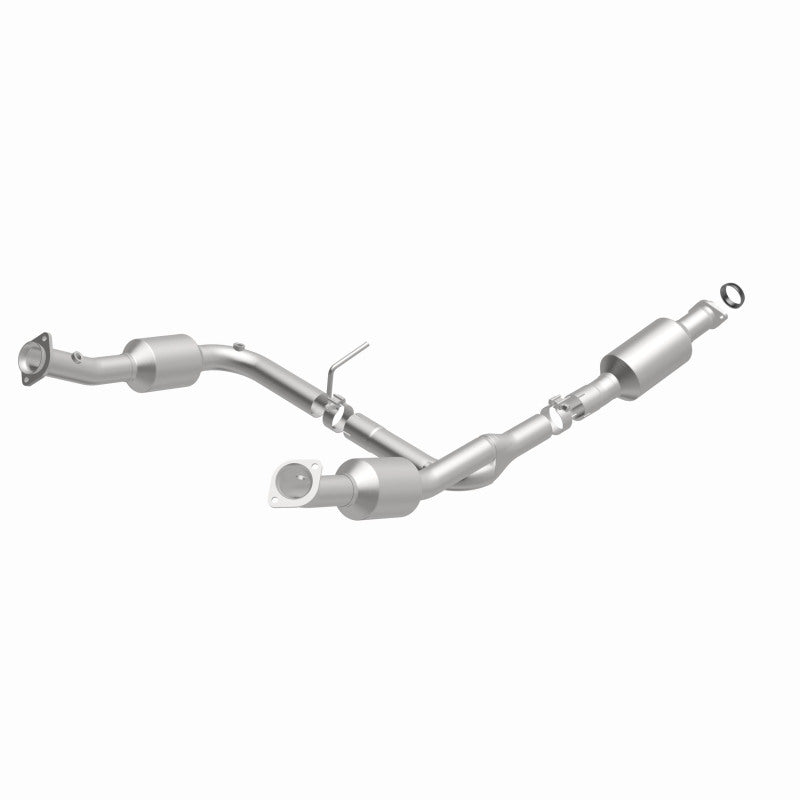 2004-2005 Ford Explorer 4.6L Direct-Fit Catalytic Converter 5481108 Magnaflow - Catalytic Converters Car Part People