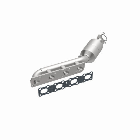 2004-2006 Nissan Titan 5.6L Direct-Fit Catalytic Converter 4451501 Magnaflow