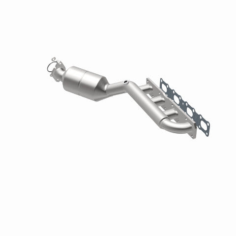 2004-2006 Nissan Titan 5.6L Direct-Fit Catalytic Converter 4451501 Magnaflow
