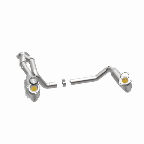 2002 Chevrolet Silverado 1500 Direct-Fit Catalytic Converter 447284 Magnaflow