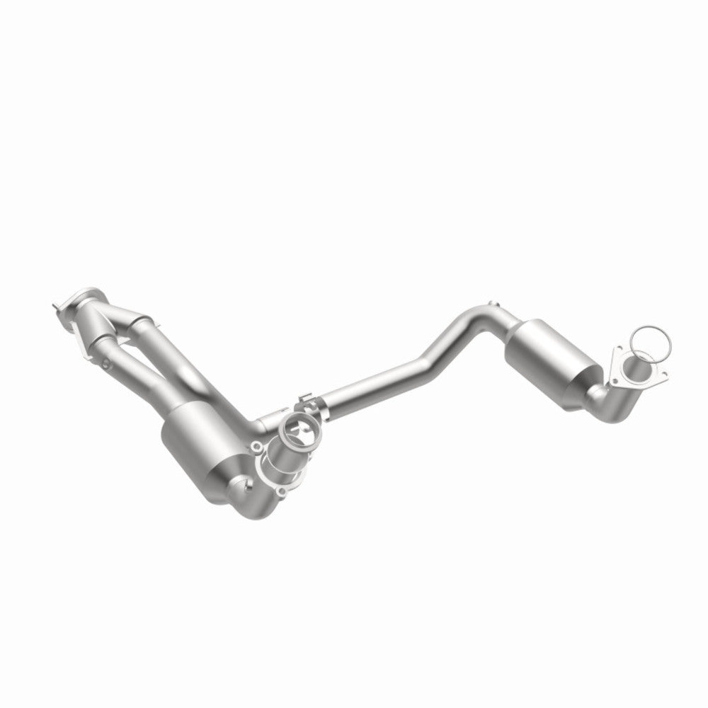 03-05 Chevrolet Silverado 1500 Direct-Fit Catalytic Converter 4551419 Magnaflow