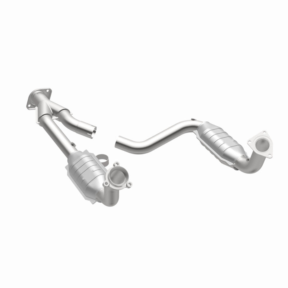 03-06 Chevy SSR 5.3/6.0 OEM Direct-Fit Catalytic Converter 49580 Magnaflow - Catalytic Converters Car Part People