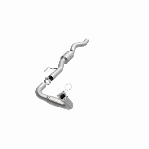 02-03 Avalanche 8.1 DS OEM Direct-Fit Catalytic Converter 49636 Magnaflow