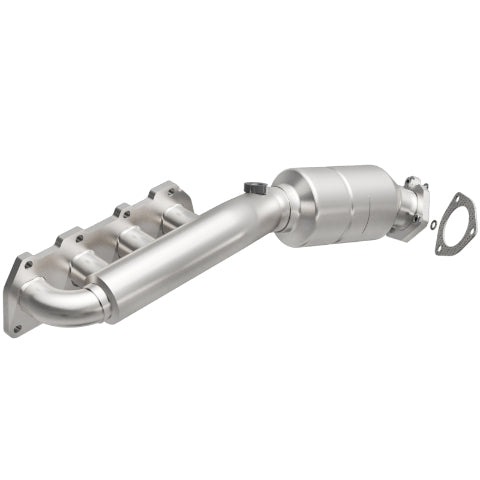 02-04 VW Passat 4.0L Direct-Fit Catalytic Converter 51197 Magnaflow