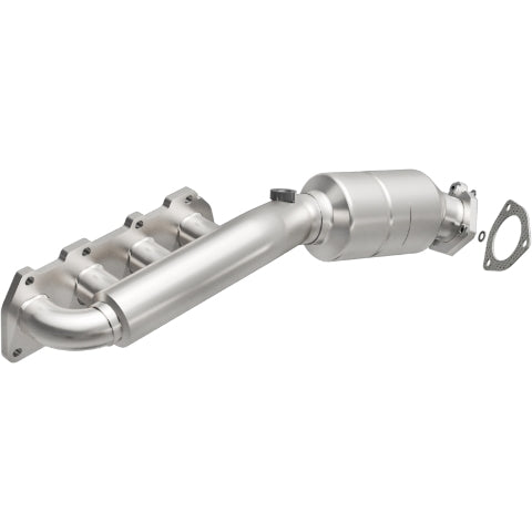 02-04 VW Passat 4.0L Direct-Fit Catalytic Converter 51197 Magnaflow