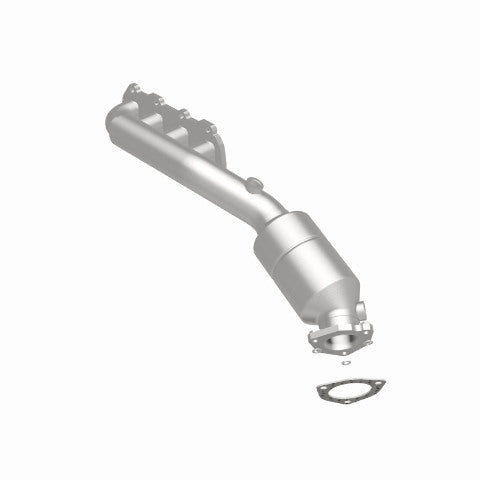 02-04 VW Passat 4.0L Direct-Fit Catalytic Converter 51197 Magnaflow