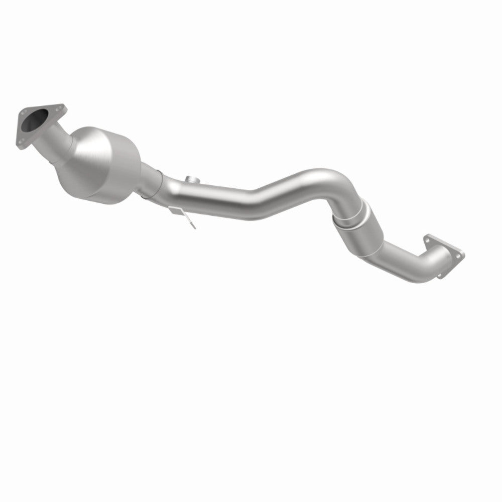 07 VW Touareg 3.6L fr close Direct-Fit Catalytic Converter 51943 Magnaflow - Catalytic Converters Car Part People