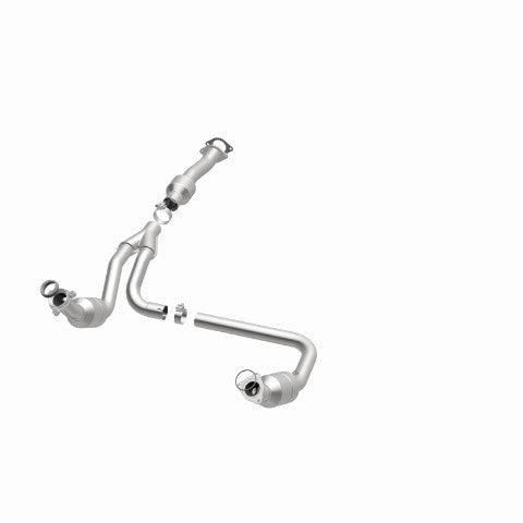2011-2014 EXPRESS 1500 Underbody Direct-Fit Catalytic Converter 52134 Magnaflow