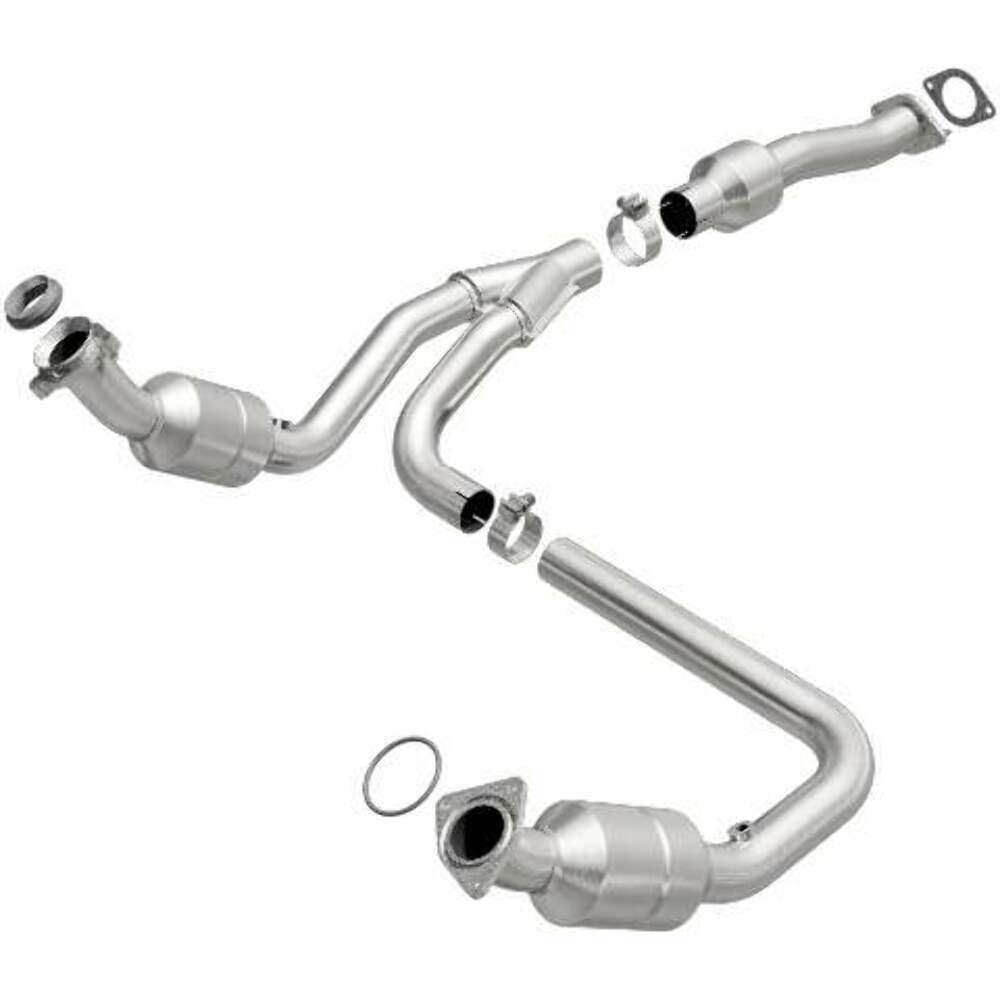 2011-2014 EXPRESS 1500 Underbody Direct-Fit Catalytic Converter 52134 Magnaflow - Catalytic Converters Car Part People