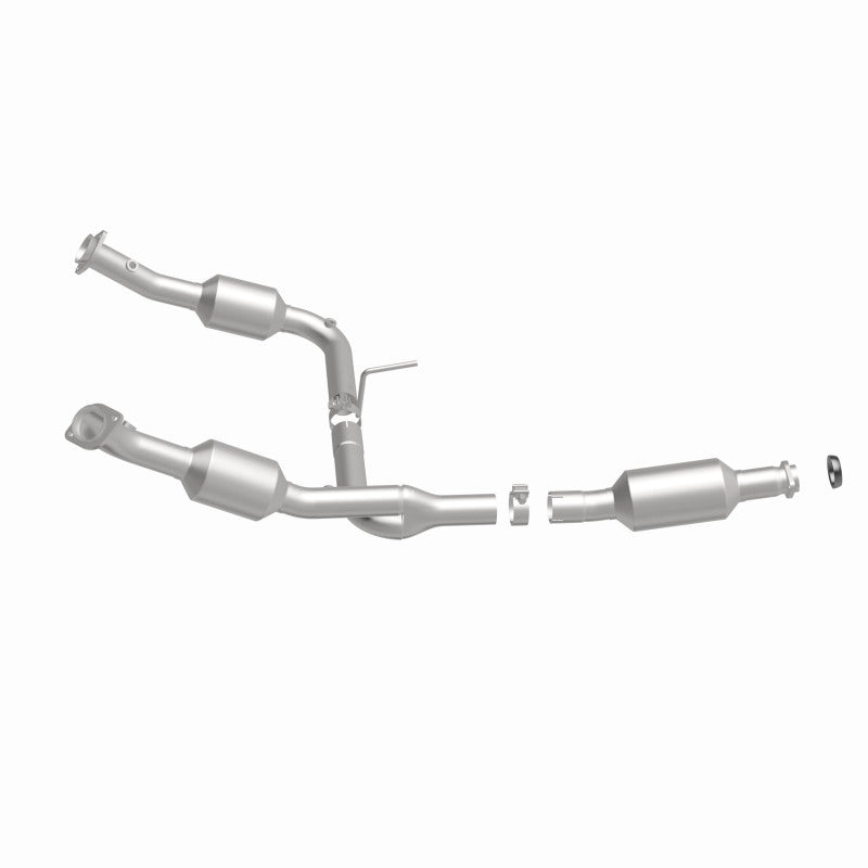 2004-2005 Ford Explorer 4.6L Direct-Fit Catalytic Converter 5481108 Magnaflow - Catalytic Converters Car Part People