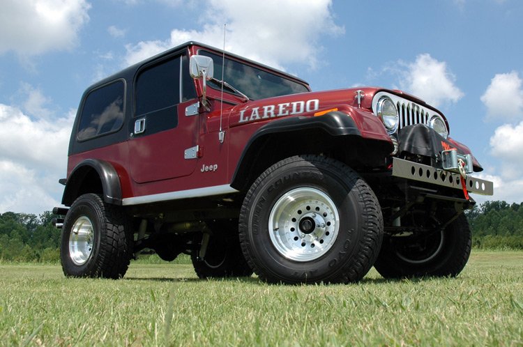 Fits Jeep CJ 5 4WD (1976-1981) 4 Inch Lift Kit; 675-76-8130