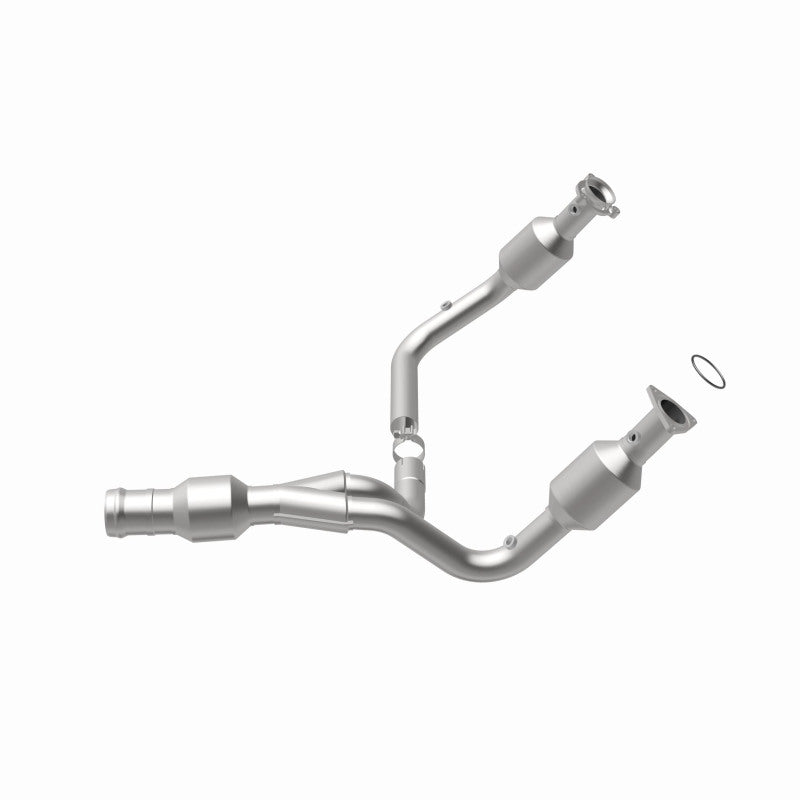 2015-2016 Cadillac Escalade 6.2L DirectFit Catalytic Converter 5582617 Magnaflow - Catalytic Converters Car Part People