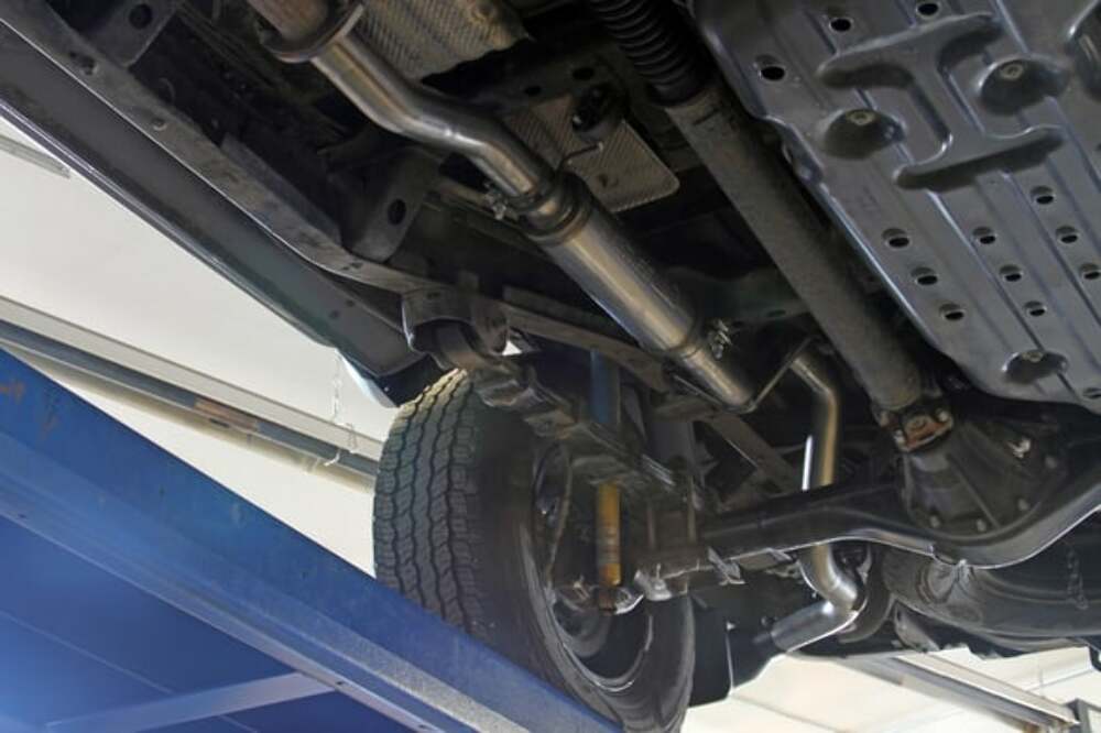 Flowmaster FlowFX Cat-Back Exhaust System - 717944