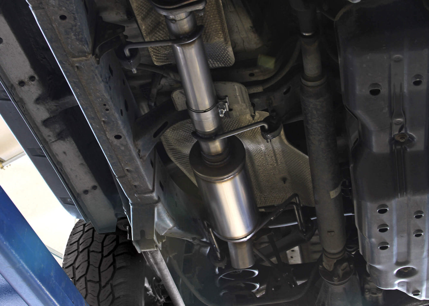 Fits Toyota FJ Cruiser 2007-2014 Exhaust Pipe System 4.0L 3 FlowFX 717984