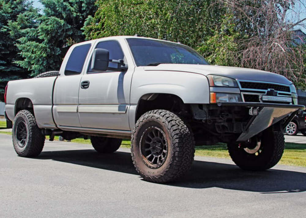 Fits 1999-06 Gm 1500 4.3/4.8/5.3L Dual Same Side Out Exit, Exhaust System-717990