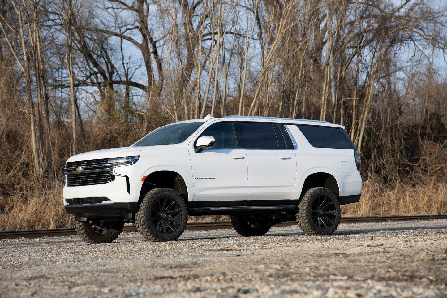 Rough Country 6 Inch Lift Kit - N3 Struts - Chevy/GMC SUV 1500 4WD (2021-2024) - 10930
