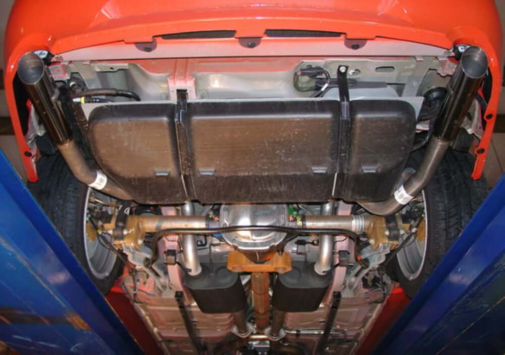 1999-2004 Ford Mustang Cat-back Exhaust System Flowmaster American Thunder 817312