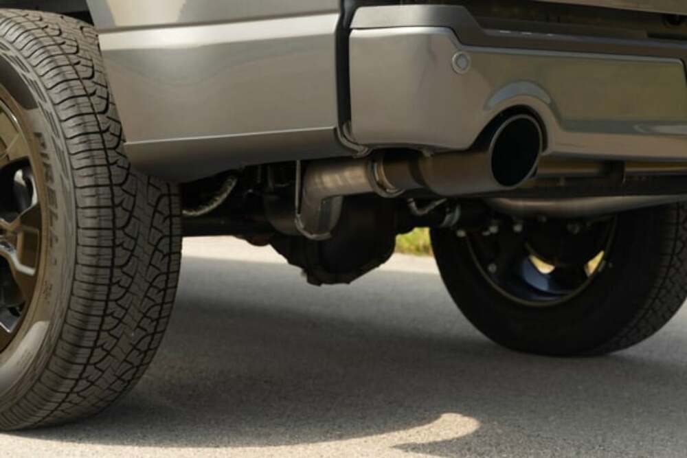 Fits 2021-2024 Ford F150 2.7/3.5/5L Flowmaster Cat-Back Exhaust System 818168