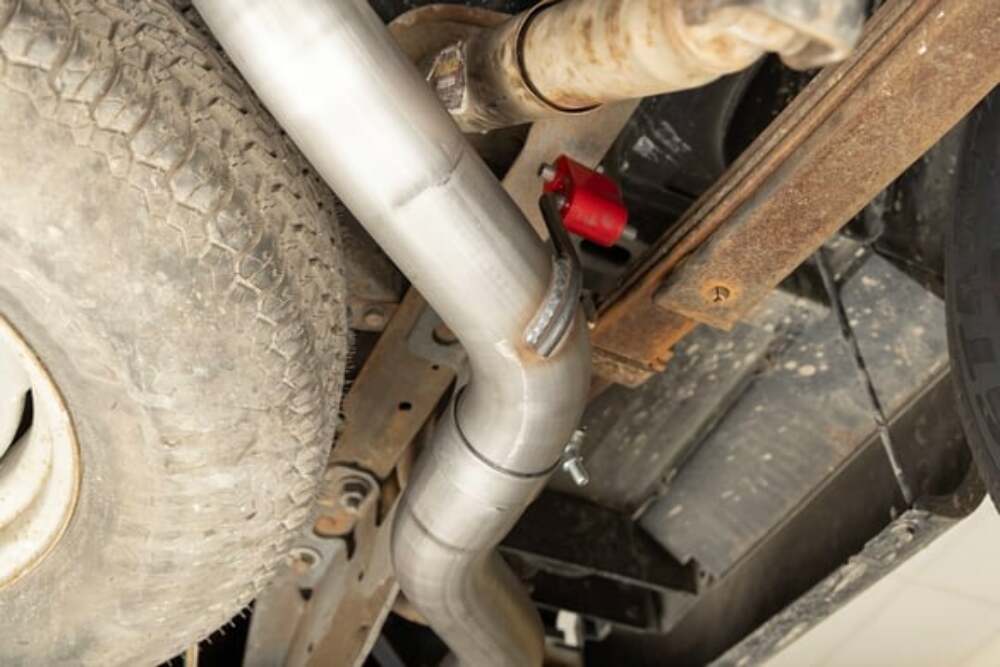 Fits 1996-1999 GM 1500 trucksw/ 5.7L, Cat-Back, S/S exhaust system 818189