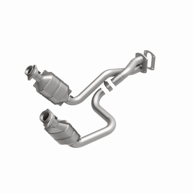 2005 Ford F-250 Super Duty 6.8L Direct-Fit Catalytic Converter 4451631 Magnaflow - Catalytic Converters Car Part People