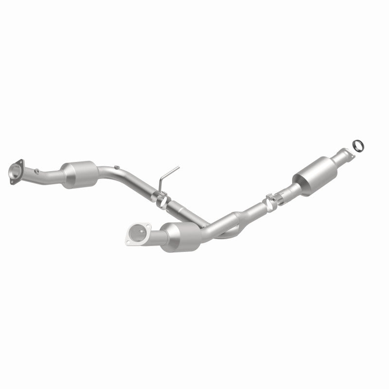 2004-2005 Ford Explorer 4.6L Direct-Fit Catalytic Converter 5481108 Magnaflow - Catalytic Converters Car Part People