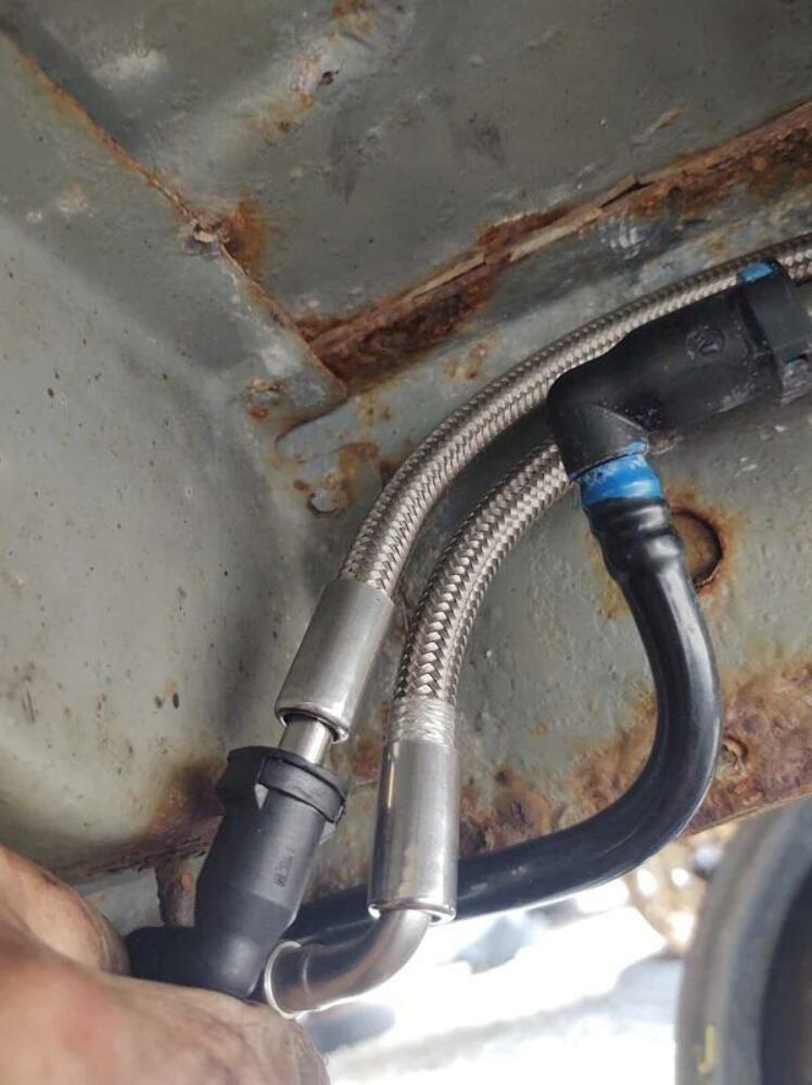 2002-05 Buick Rendezvous w/ 3.4L V6 Quick Fix Fuel Hose Kit Stainless QFF0025SS