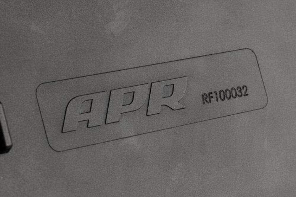 Apr Intake Filter - Macan 95B - 2.0T/3.0T/3.6T - (251X187X92)-RF100032