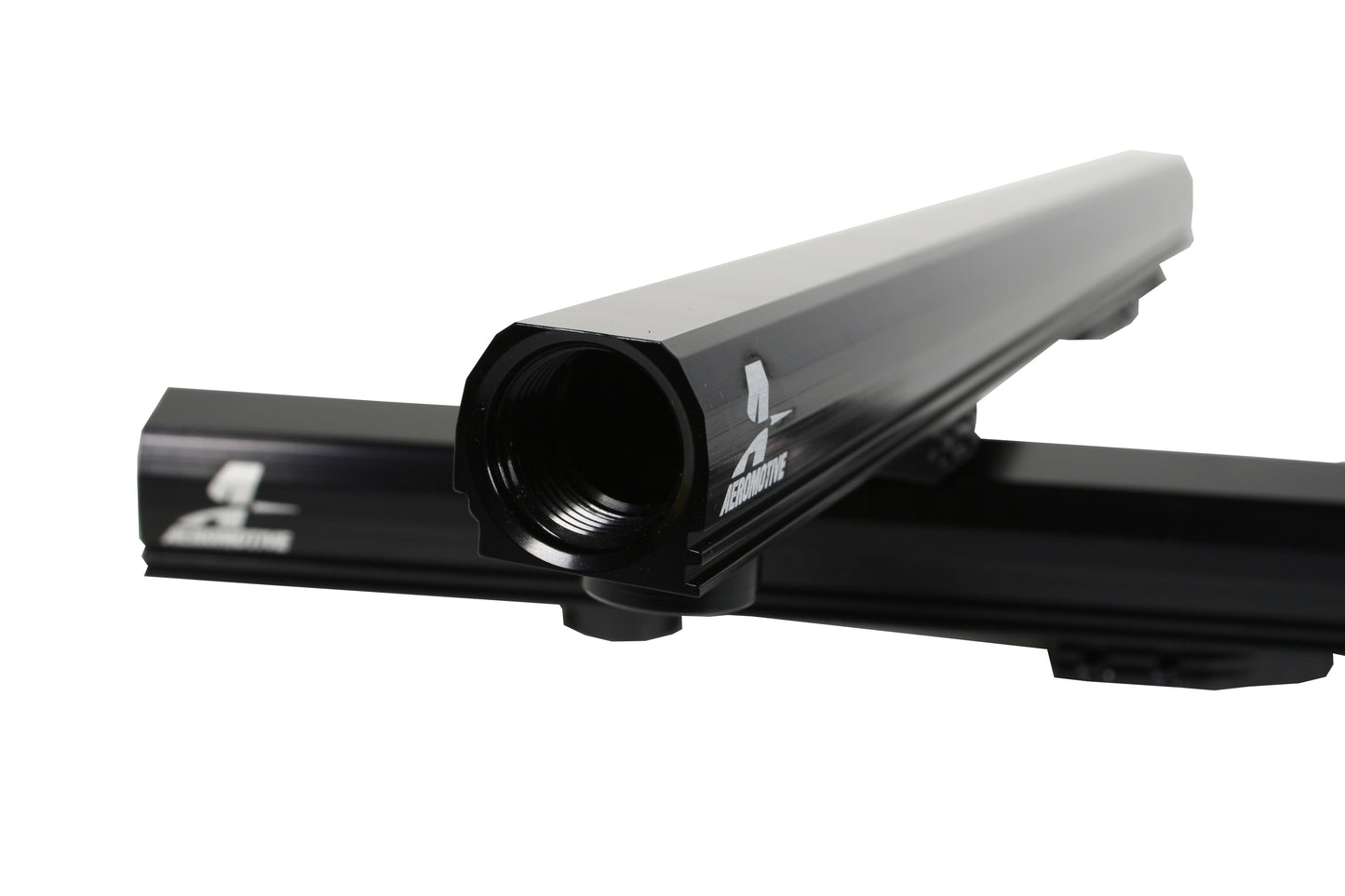 Fuel Injection Fuel Rail EFI Fuel Rail Universal Fit Aeromotive 14165-BGPL