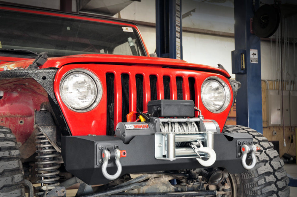 Fits Jeep Wrangler TJ (97-06) (04-06) Front Stubby Winch Bumper; 1012
