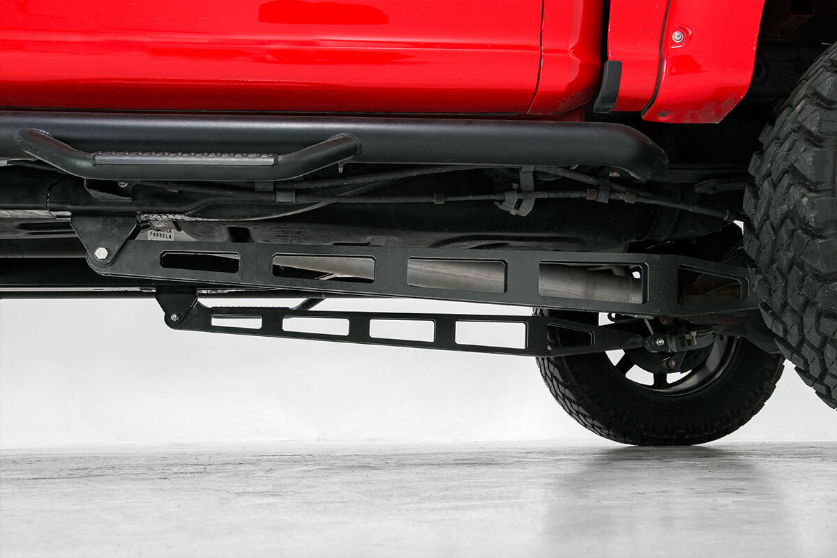 Fits Ford F-150 4WD (2015-2020) Traction Bar Kit; 1070A