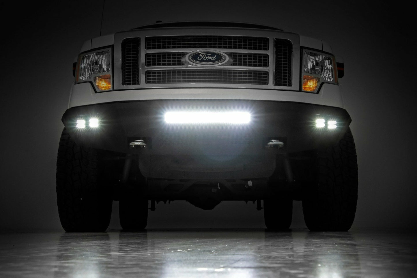 Fits Ford F-150 2WD/4WD (2009-2014) Front Bumper; 10767