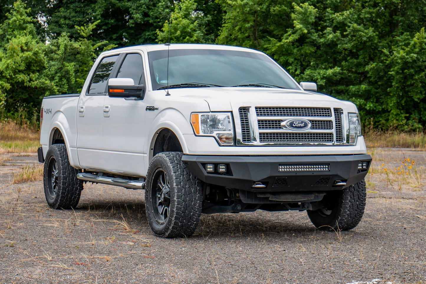 Fits Ford F-150 2WD/4WD (2009-2014) Front Bumper; 10767