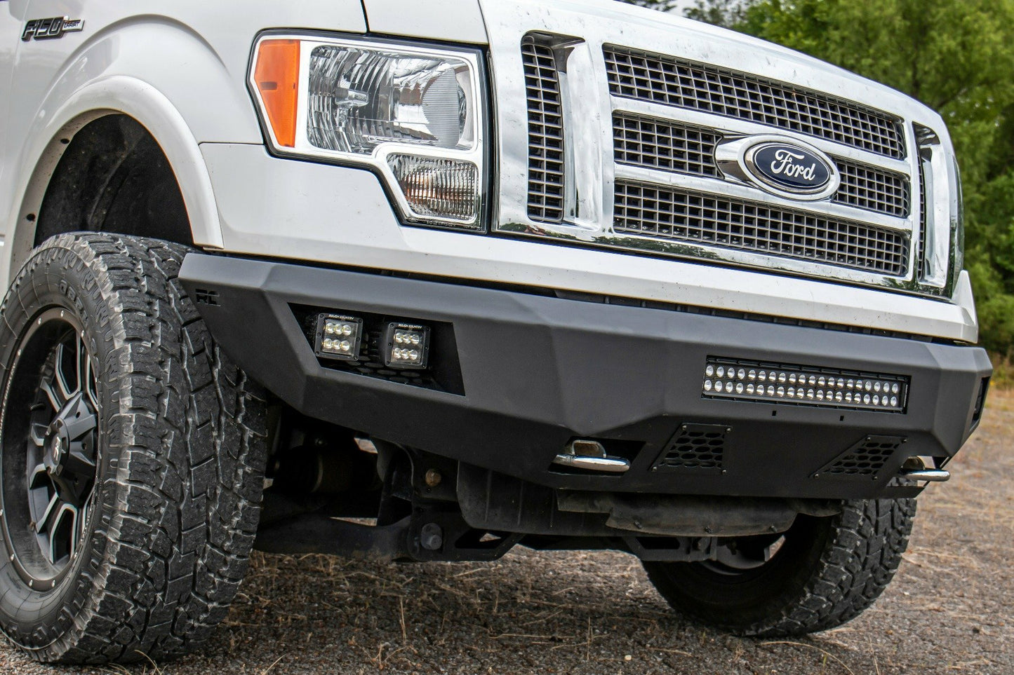 Fits Ford F-150 2WD/4WD (2009-2014) Front Bumper; 10767