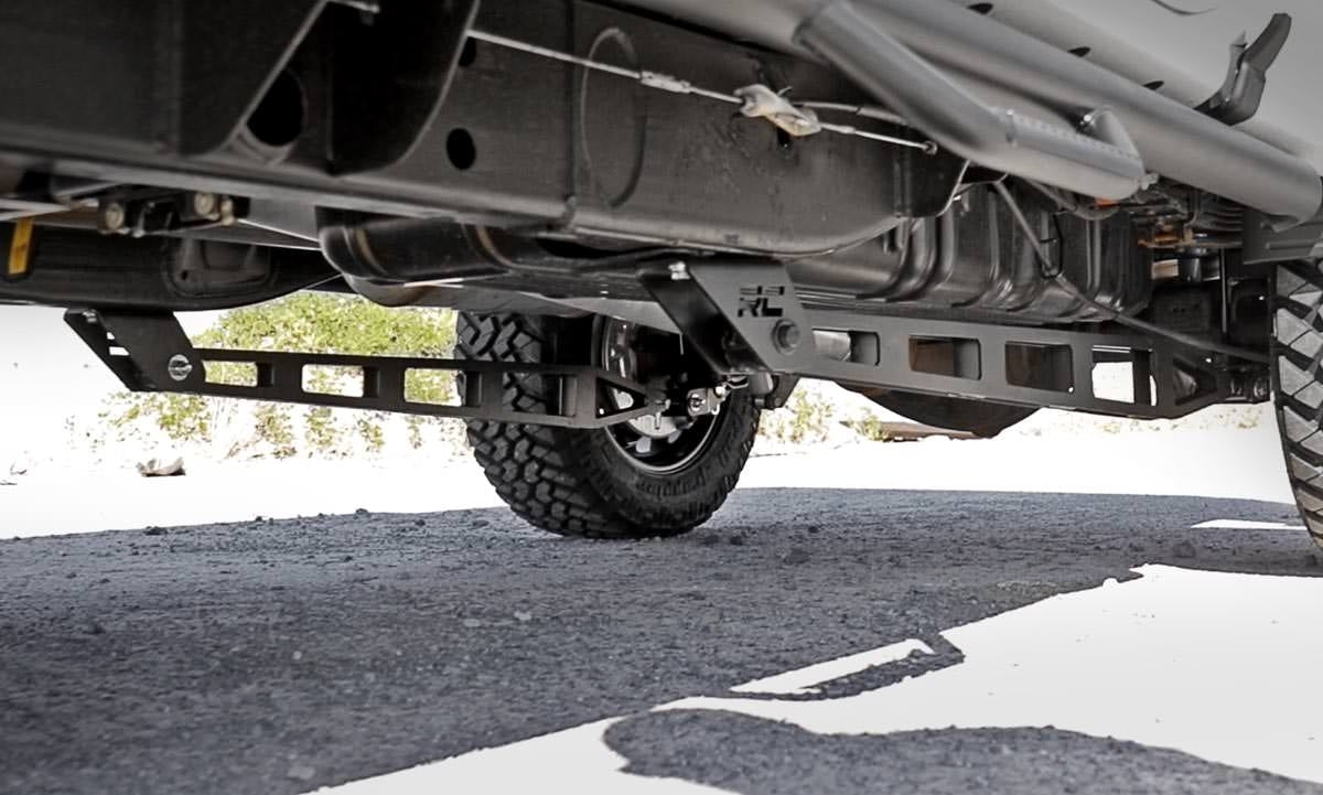 Fits Chevy Silverado & GMC Sierra 2500HD/3500HD 4WD(2011-19) Traction Bar 11001
