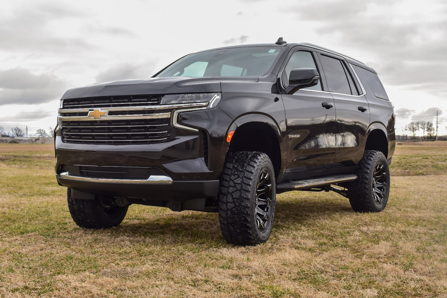 Fits Chevy/GMC Tahoe/Yukon 4WD (2021-2024) 6 Inch Lift Kit; 11100