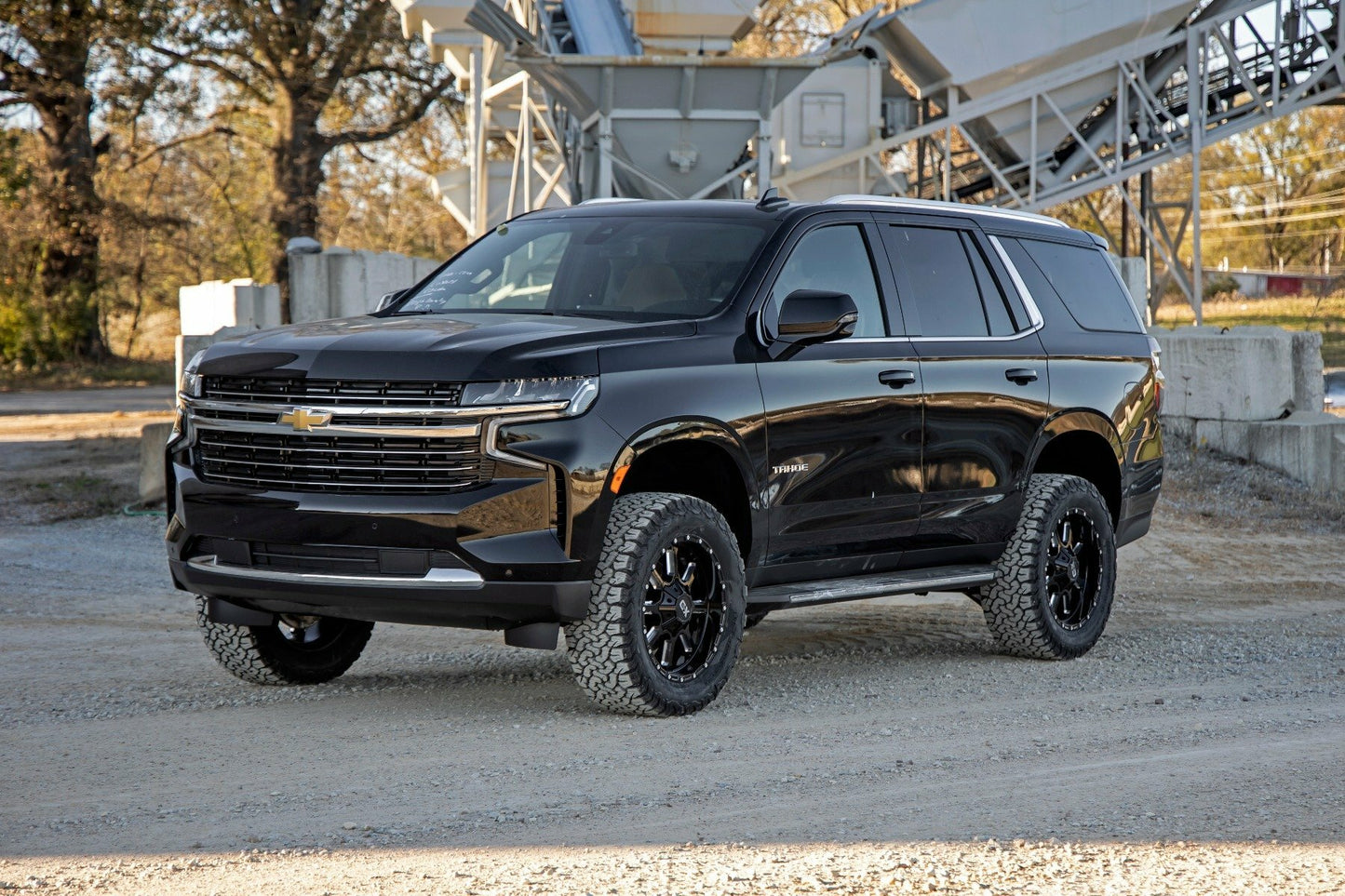 Fits GMC Yukon/Yukon XL 1500 4WD (2021-2024) 3.5 Inch Lift Kit; 11400