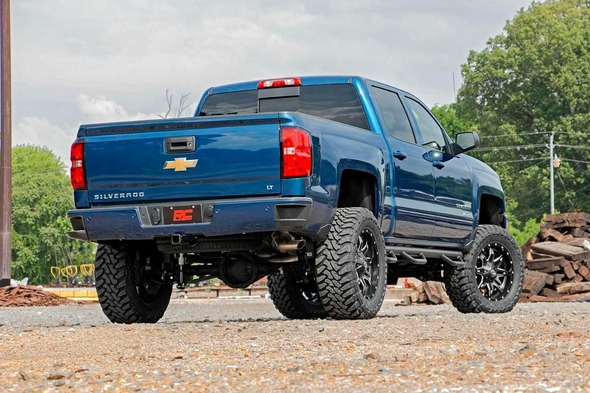 Fits Chevy/GMC 1500 (14-18 & Classic) 7" Lift Kit Alum/Stamp Steel Vertex 18750