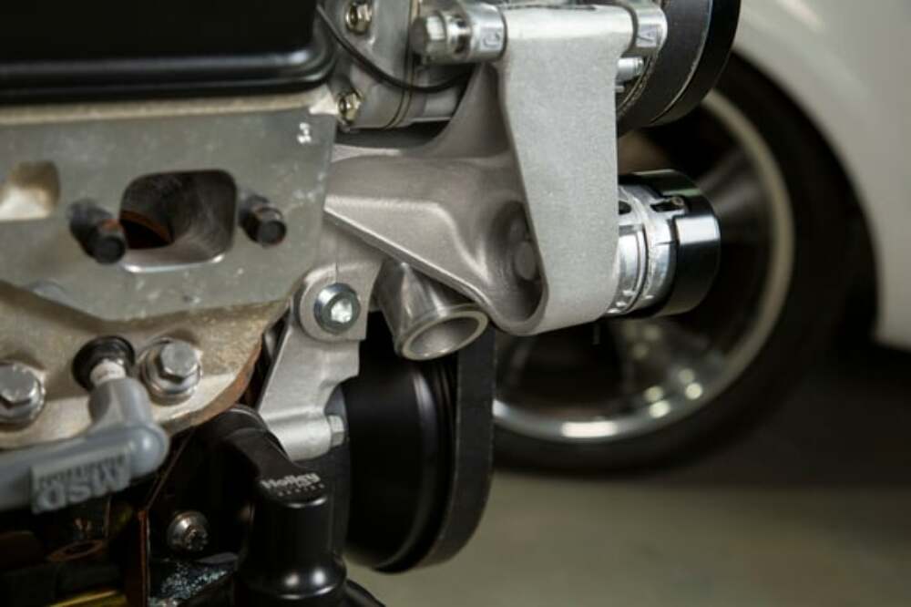 Holley Small Block Chevy Mid-Mount Complete Accessory System - 20-240