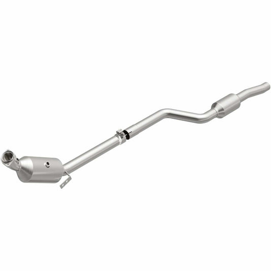 2010-2011 Mecedes-Benz C300 EPA Compliant Cat Converter 21-437 Magnaflow - Catalytic Converters Car Part People