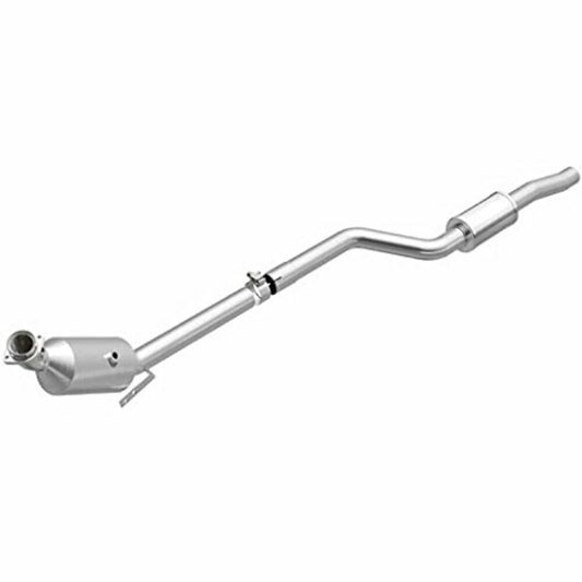 2011-2012 Mercedes-Benz C300 Direct-Fit Catalytic Converter 21-498 Magnaflow - Catalytic Converters Car Part People