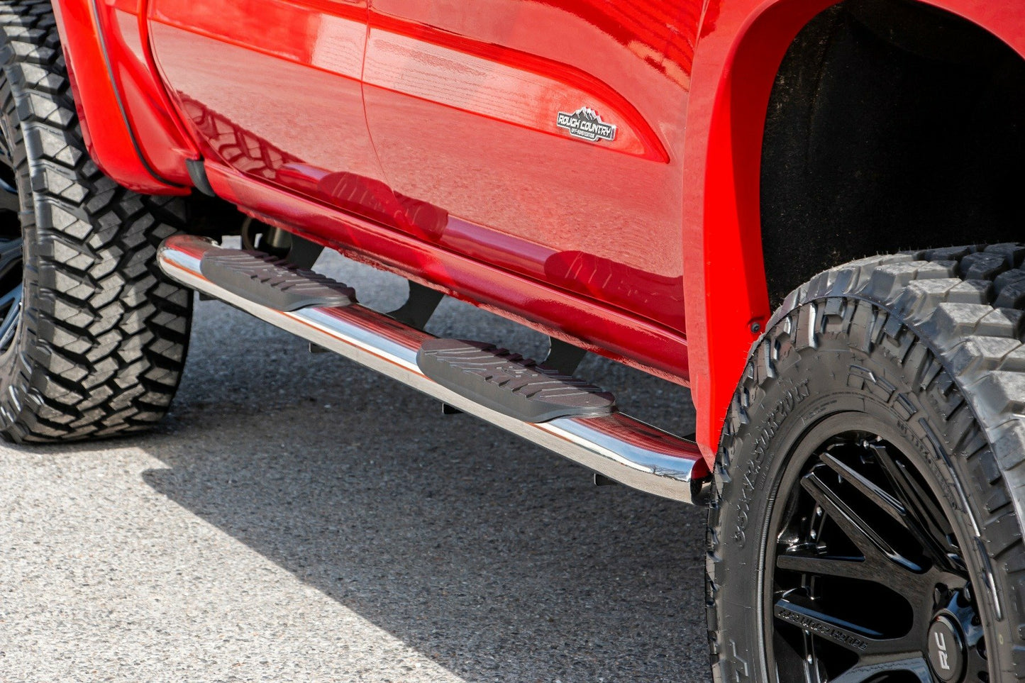 Fits Chevy/GMC 1500/2500HD/3500HD (19-24) Oval Nerf Steps; S/S; Crew Cab; 21002S