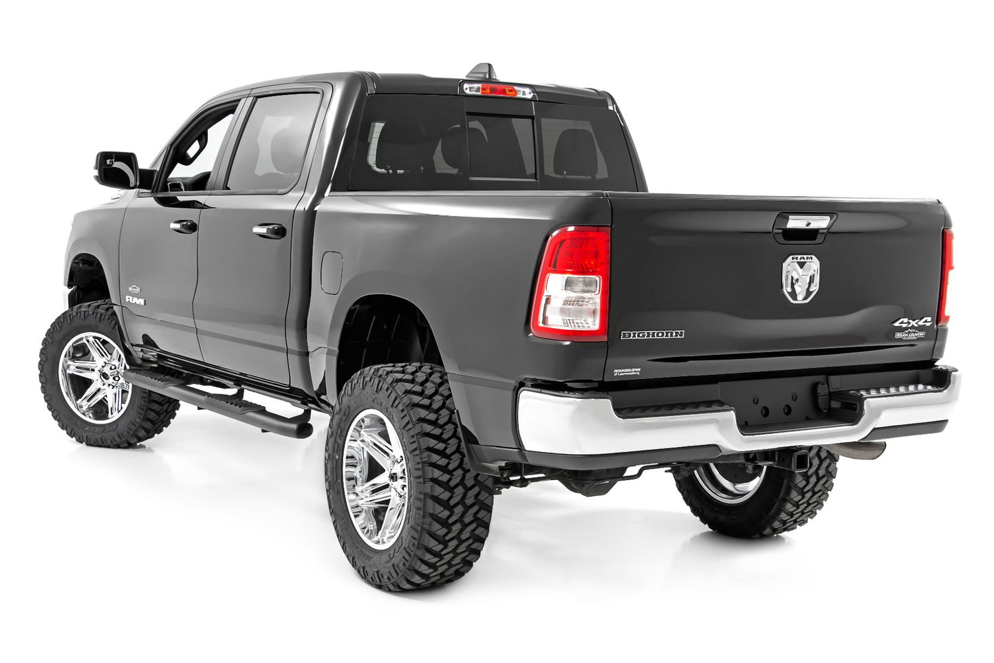 Fits Ram 1500 (19-25)/1500 TRX (21-24) Oval Nerf Step; Crew Cab; Black; 21004
